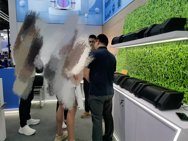 Canton Fair Day 1 Live! Pengalaman Teknikal Immersive di Dewan 8.1 J16-17