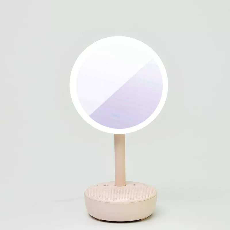 Cermin dengan LED Cahaya